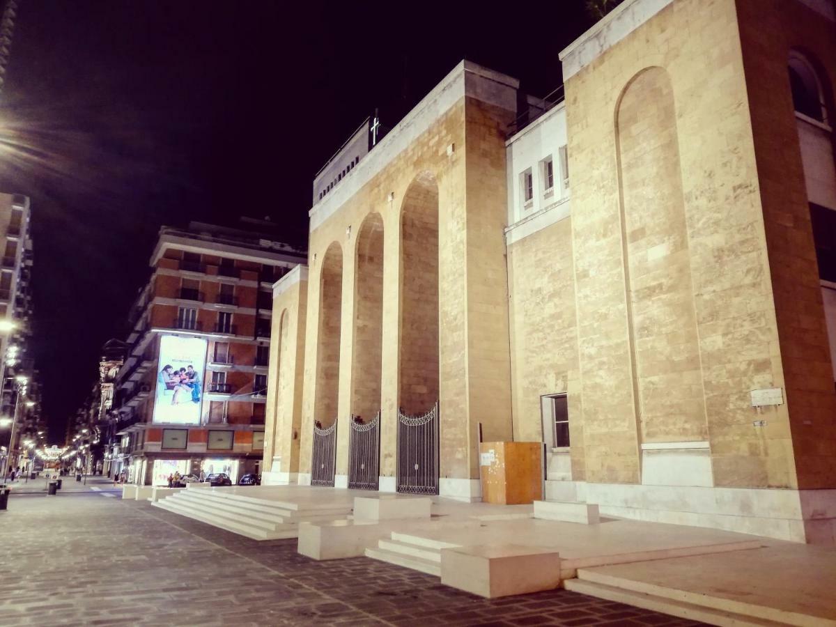 شقة Dimora San Ferdinando 2 باري المظهر الخارجي الصورة